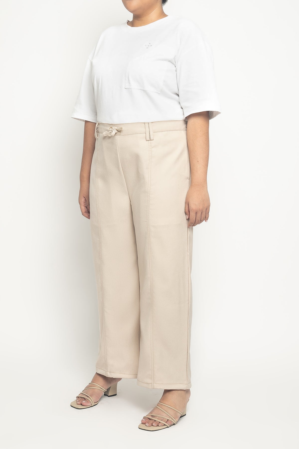 Redefines Pants in Oat