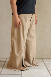 Zara Pants in Khaki